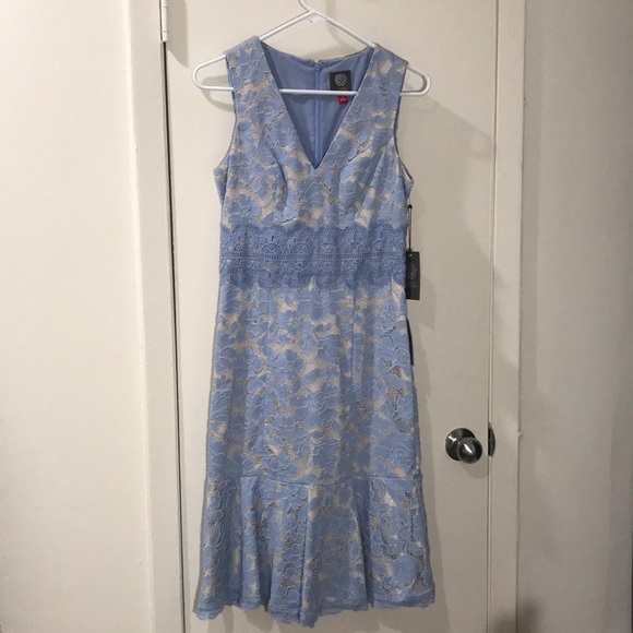 Vince Camuto ice blue lace overlay sheath dress - Picture 2 of 4